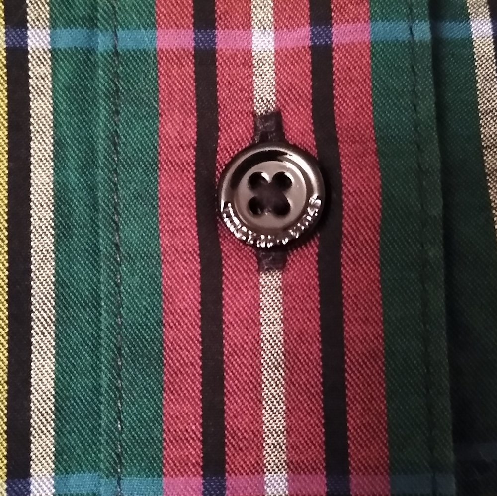 Vineyard Vines plaid shirt. Size 00 - Picture 5 of 8